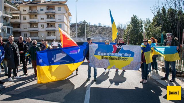 Rusya'nın askeri müdahalesi birçok Avrupa ülkesinde protesto edildi