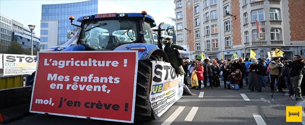 AB kurumları önünde çiftçi protestosu