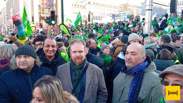 Belçika'da çalışanlar emeklilik haklarında kesinti yapılması planını protesto etti