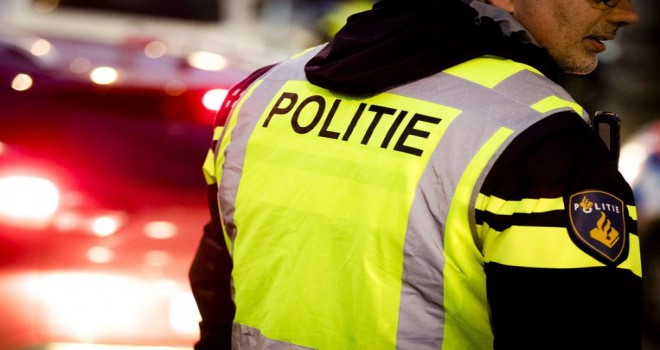 Rotterdam polisi kaynağı belli olmayan pahalı kol saatlerine ve giysilere el koyacak