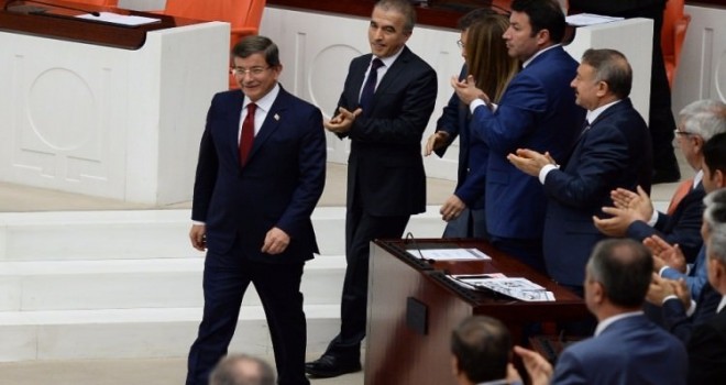 Davutoğlu önceki soyadını ilk kez açıkladı