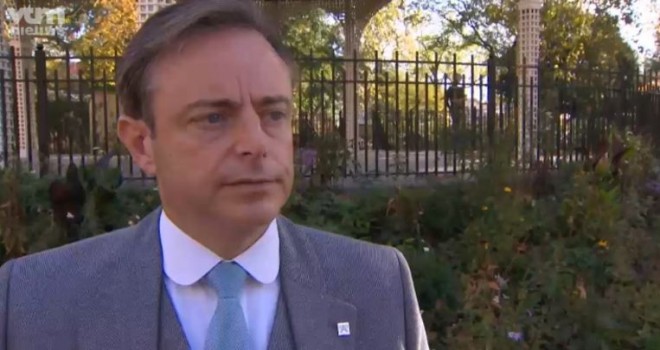 Bart De Wever, Zelzate'de PvdA ile kurulan koalisyona karșı çıktı: Bu ikiyüzlülüğe bir son verilmeli