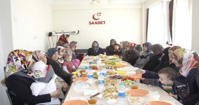 Saadet Partisi Belçika Bölge Kadın Kollarından, Kadınlar Günü Açıklaması