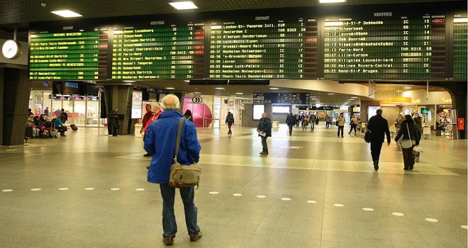 Belçika'da kamu çalışanları greve gitti