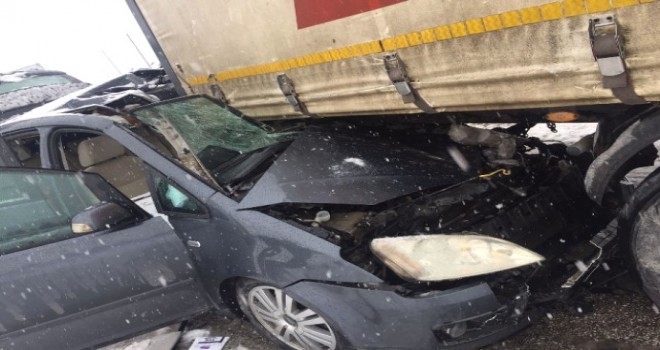 Afyonkarahisar'da Trafik Kazası: 1 Ölü, 3 Yaralı