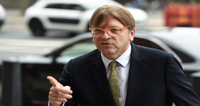 Verhofstadt'ın ekstralardan elde ettiği ek gelir